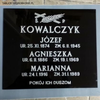 tablica nagrobkowa z plexi kowalczyk