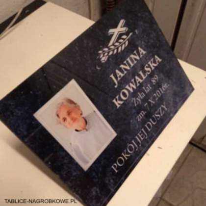 tablica nagrobna Kowalska