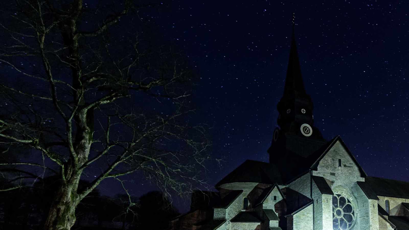 tablice nagrobkowe z plexi