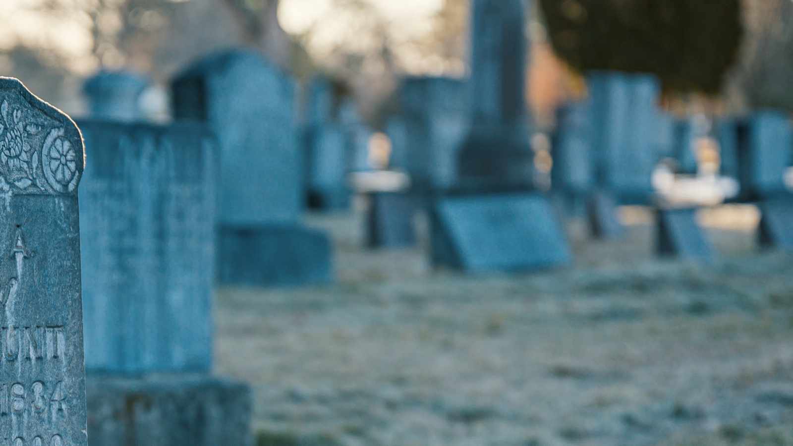 tablice nagrobkowe z plexi