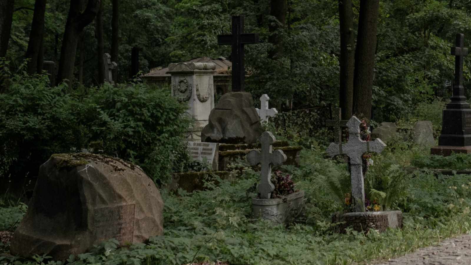 tablice nagrobkowe z plexi