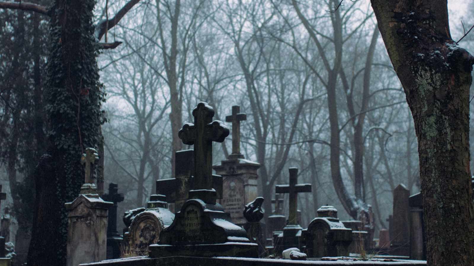 tablice nagrobkowe z plexi