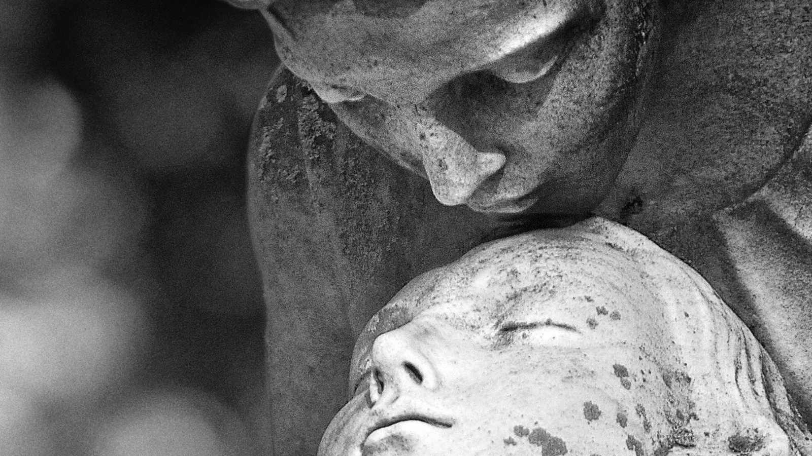 tablice nagrobkowe z plexi