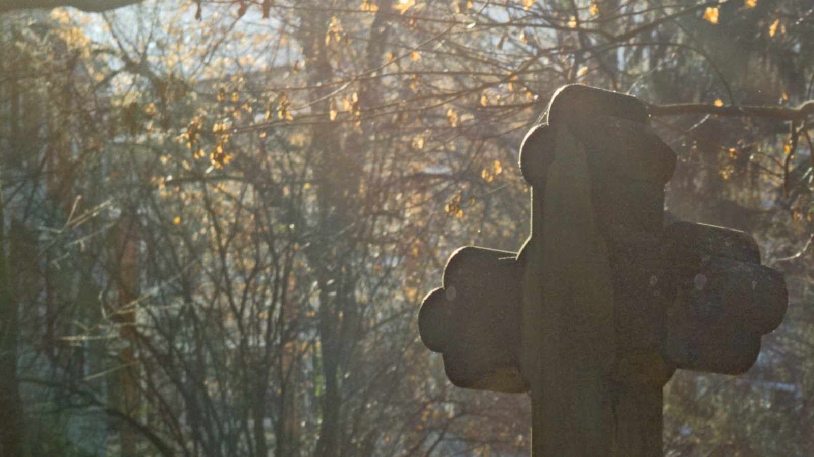 tablice nagrobkowe z plexi