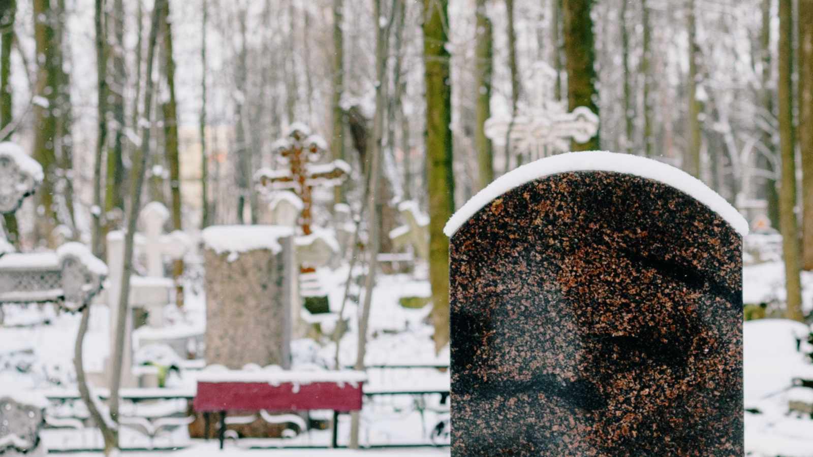 tablice nagrobkowe z plexi