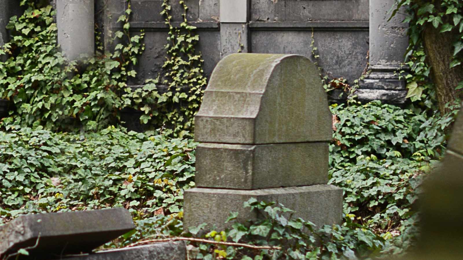 tablice nagrobkowe z plexi