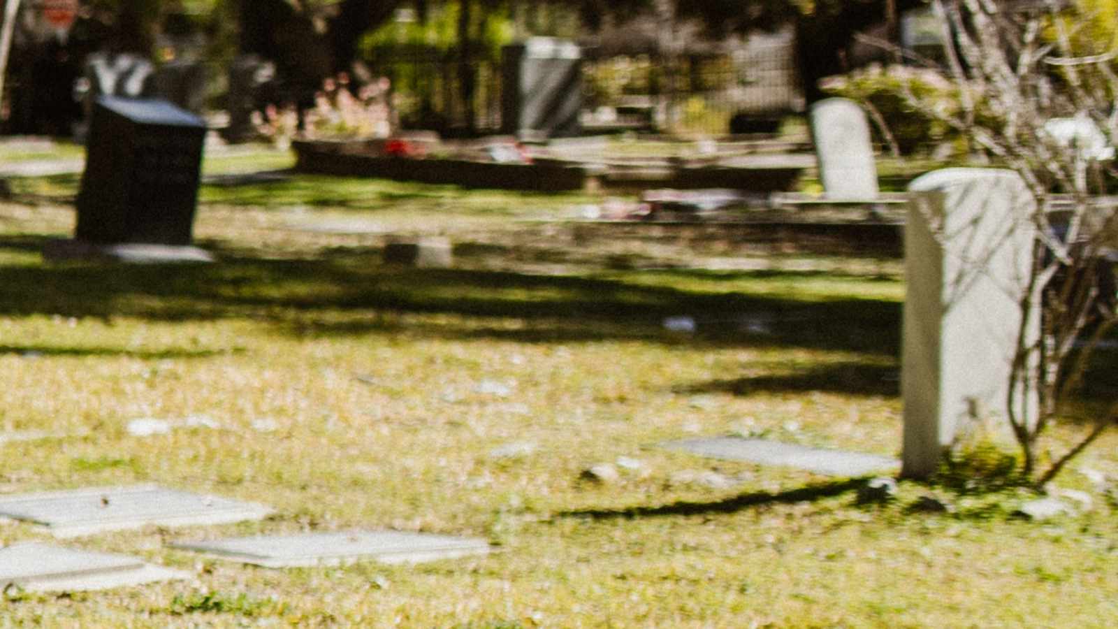 tablice nagrobkowe z plexi