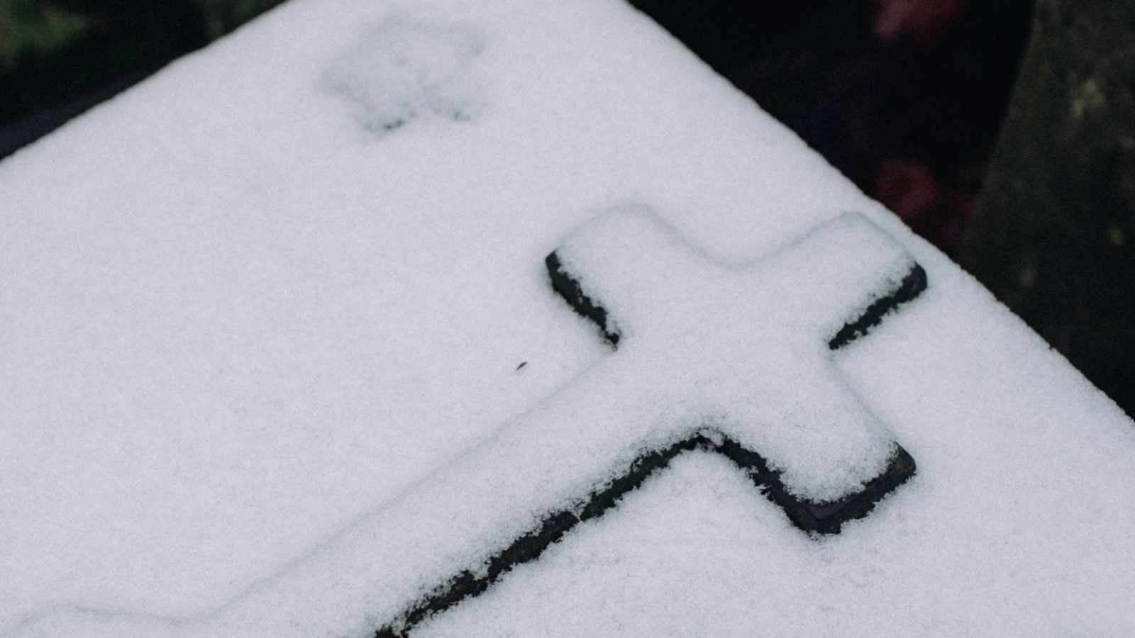 tablice nagrobkowe z plexi