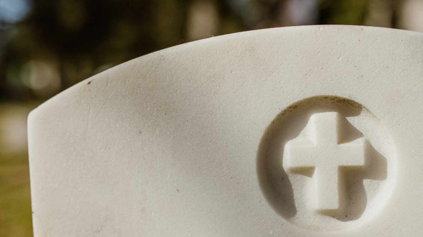 tablice nagrobkowe z plexi