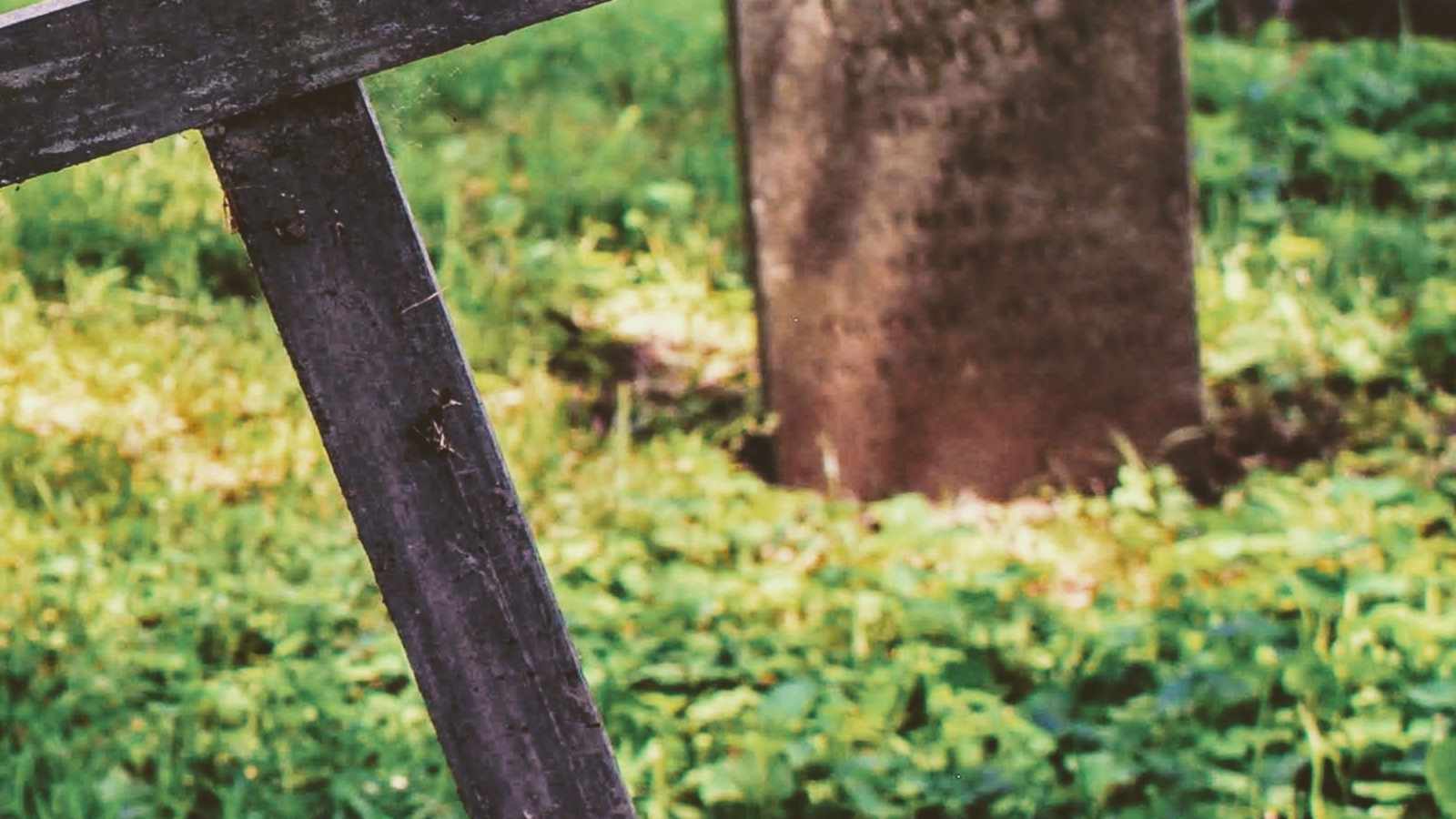 tablice nagrobkowe z plexi