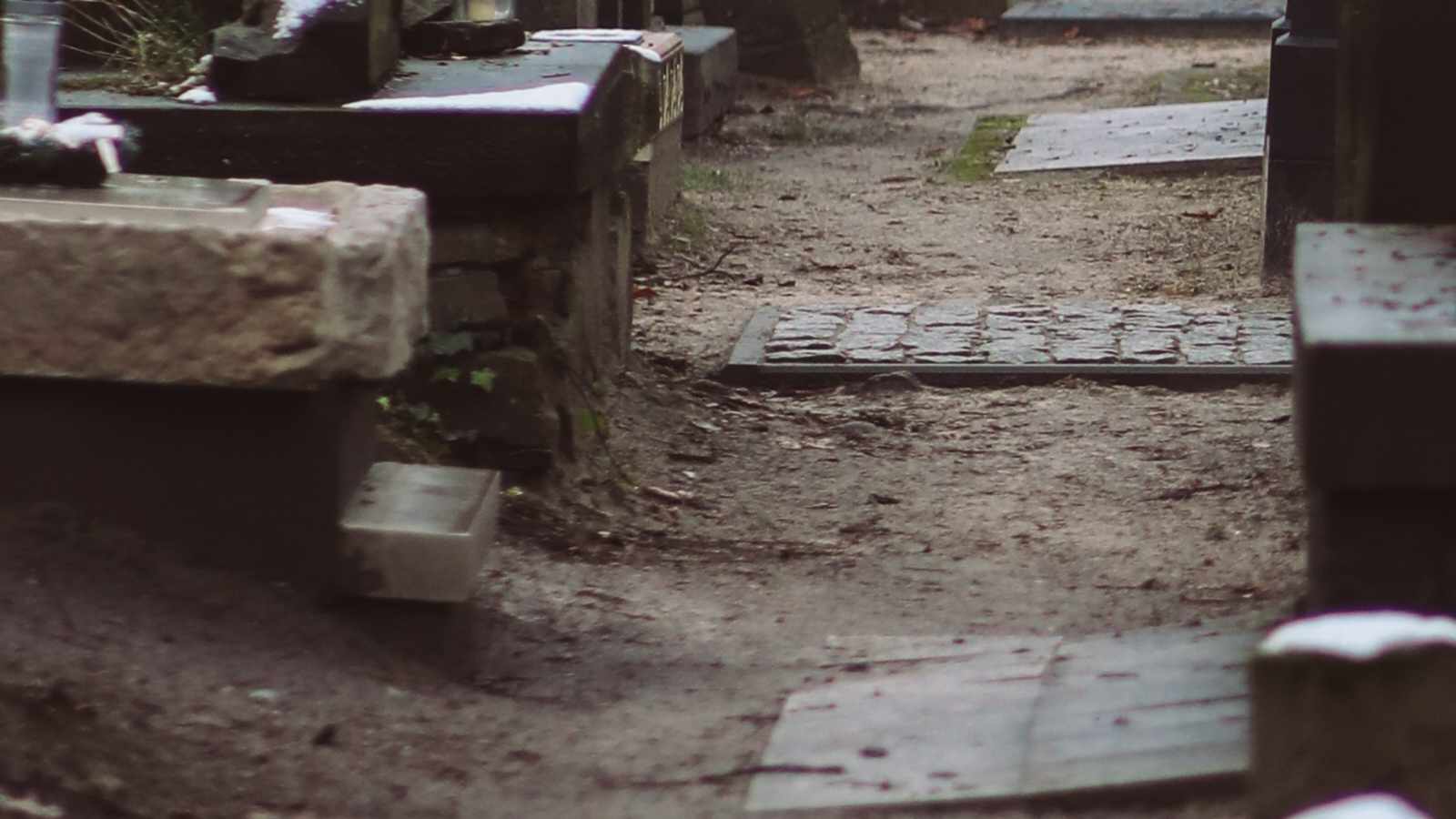 tablice nagrobkowe z plexi