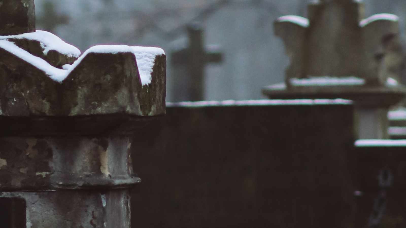 tablice nagrobkowe z plexi