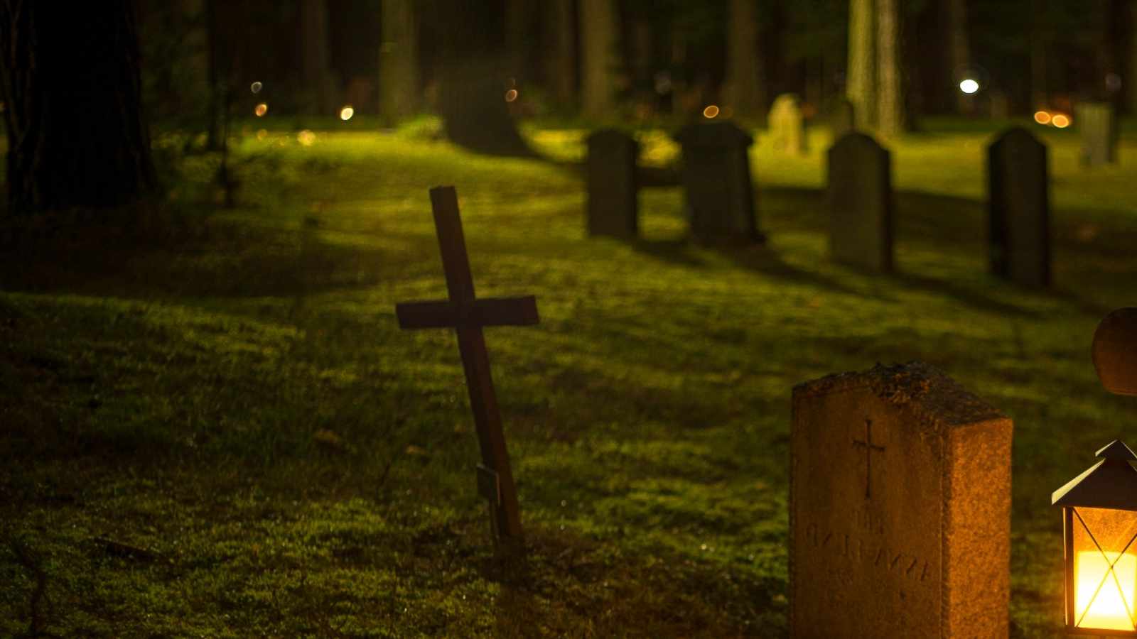 tablice nagrobkowe z plexi