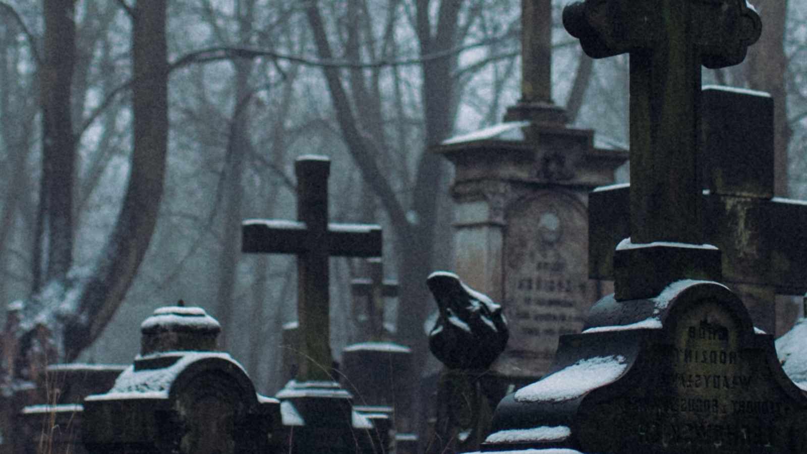 tablice nagrobkowe z plexi